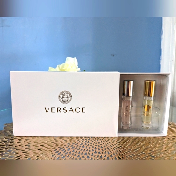 Versace - Picture 6 of 8